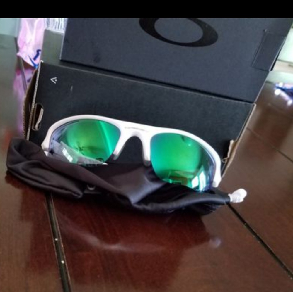 Oakley sunglasses
